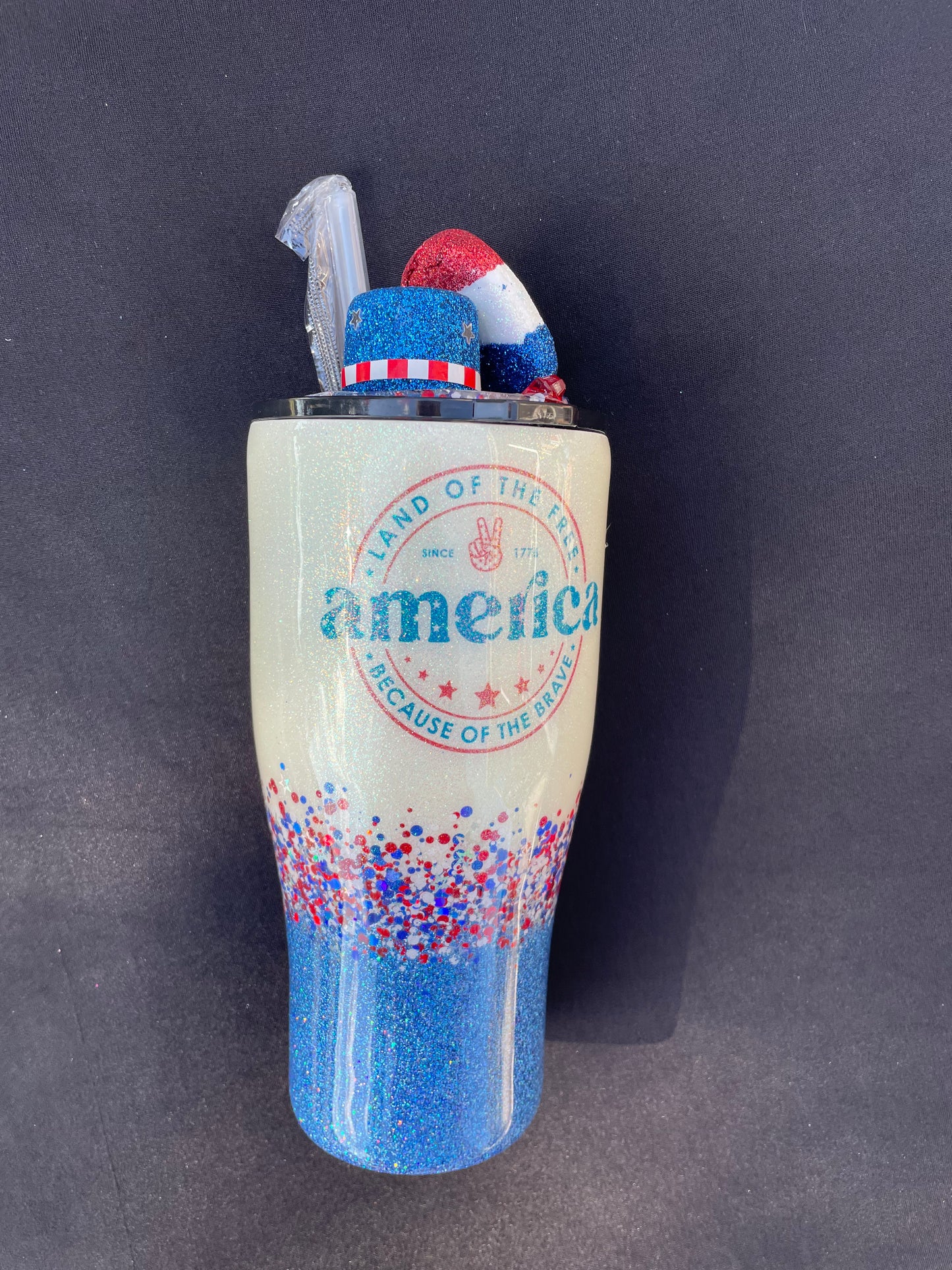 America w/ magnetic topper 30 oz (B1c50)