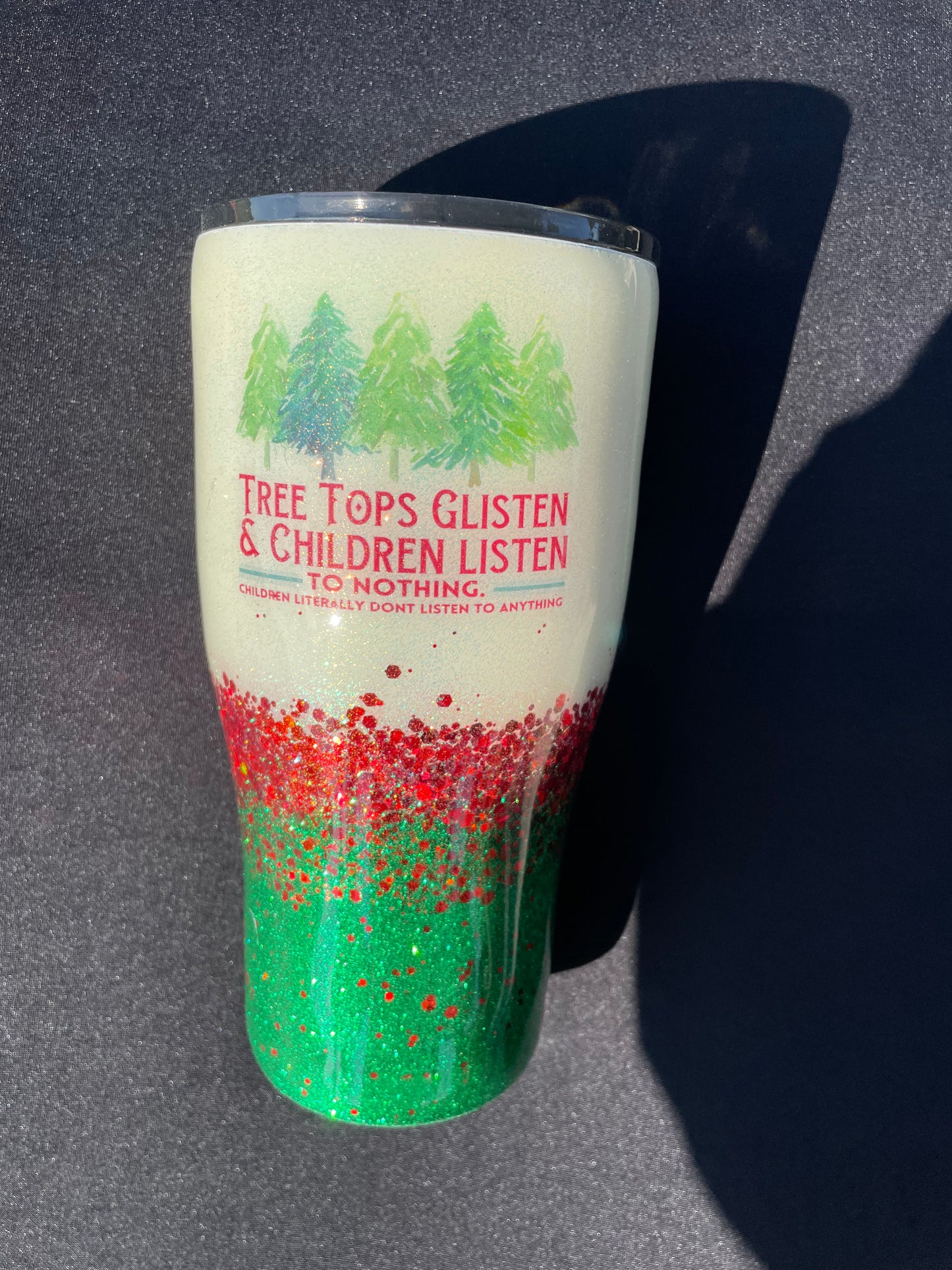 Christmas Children Listen.. 30oz (B3)